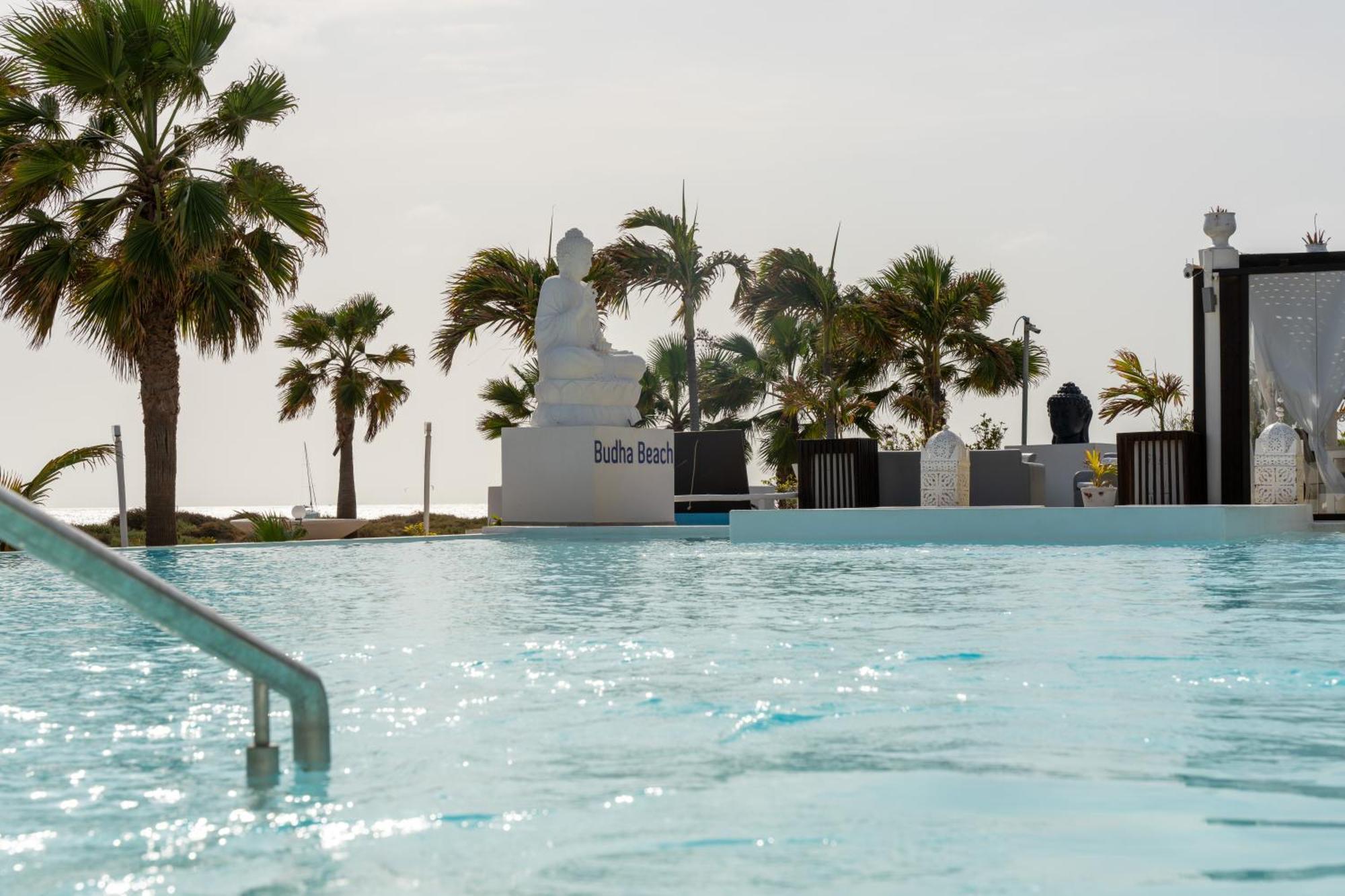 Hotel Livvo Budha Beach Санта-Марія Екстер'єр фото