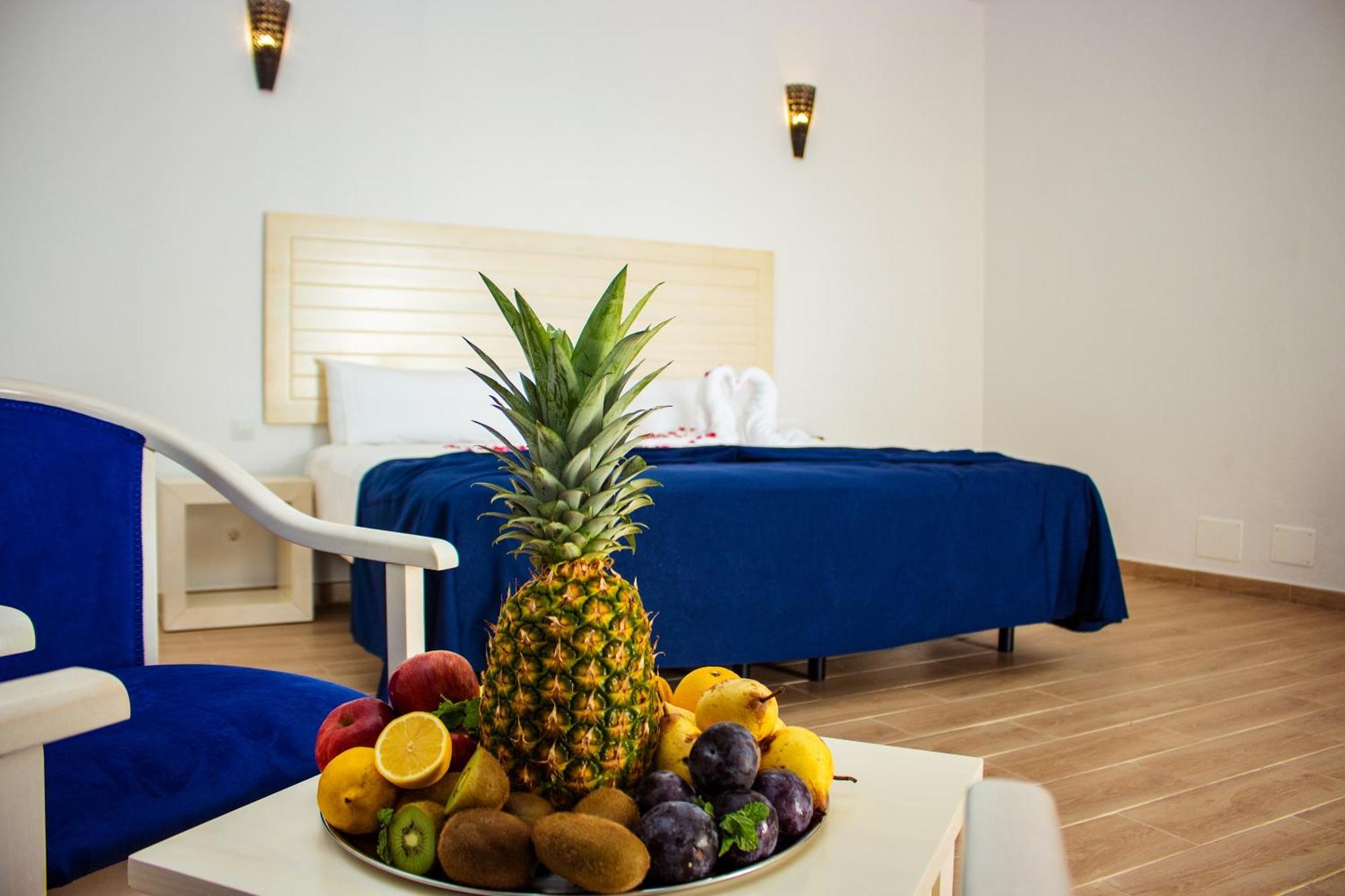 Hotel Livvo Budha Beach Санта-Марія Номер фото
