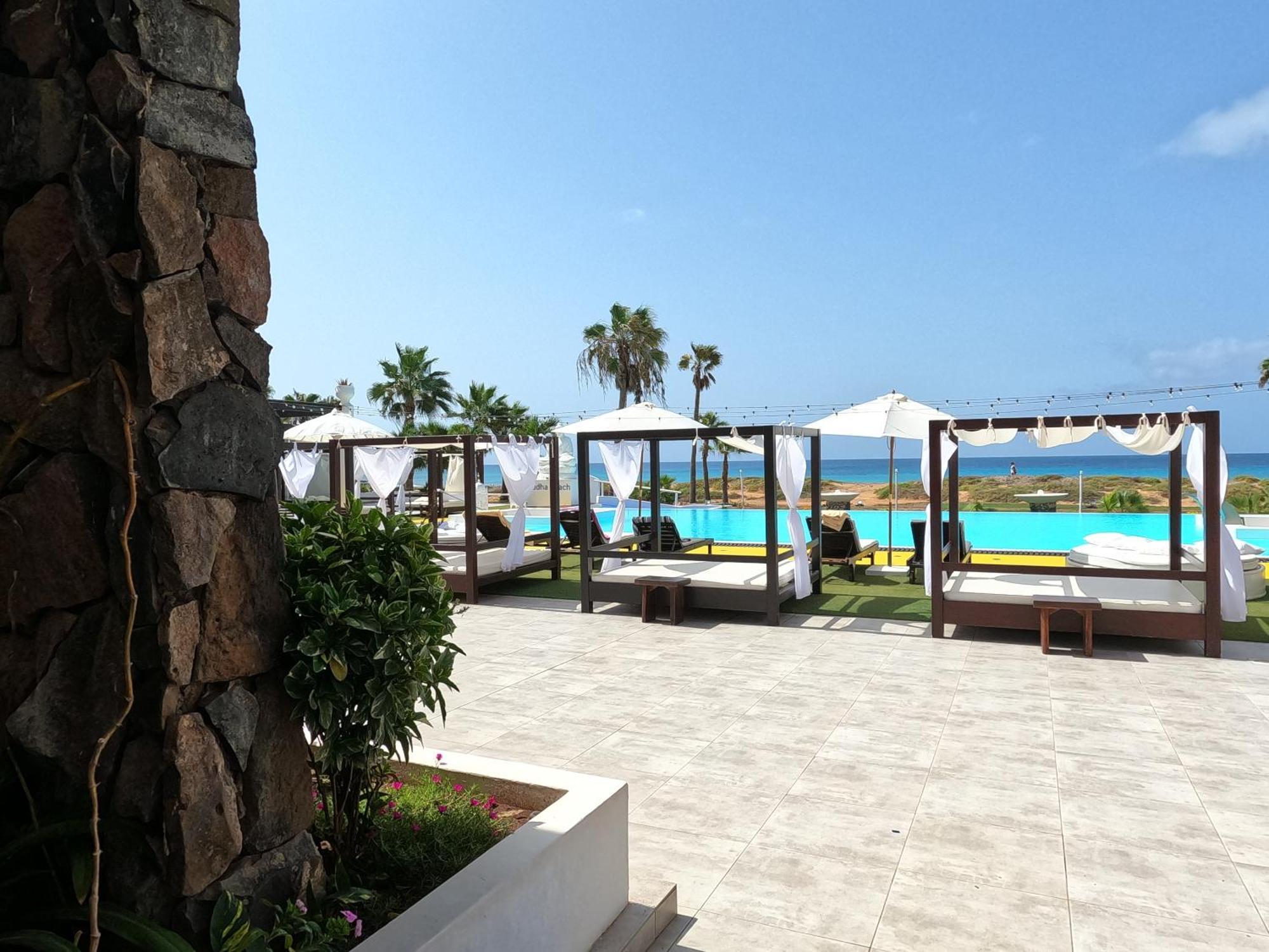 Hotel Livvo Budha Beach Санта-Марія Екстер'єр фото